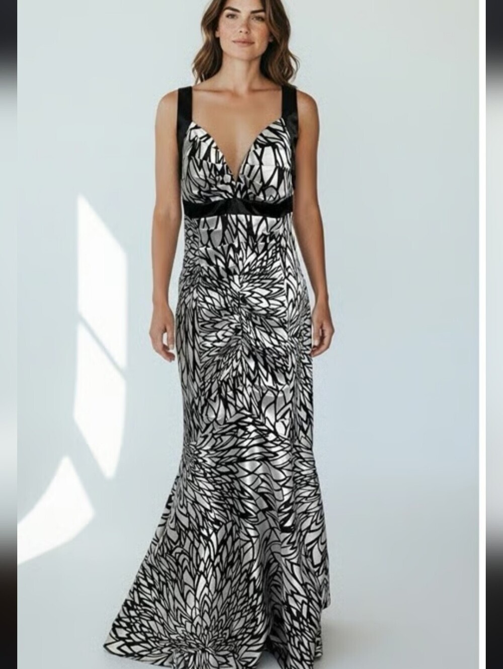 Morgan & Co White & Black Prom Dress NWT Size Large